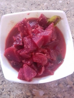பீட்ரூட் கிரேவி (Beetroot gravy recipe in tamil) செய்முறை முக்கிய புகைப்படம்