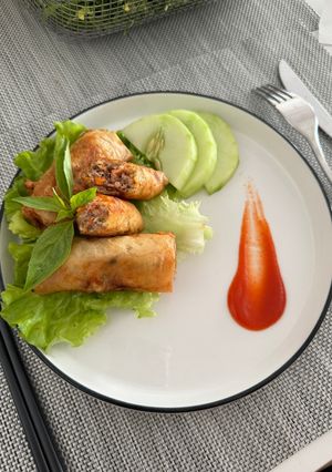 A picture of Vietnamese Shrimp and Pork Egg Rolls (Chả giò tôm thịt).