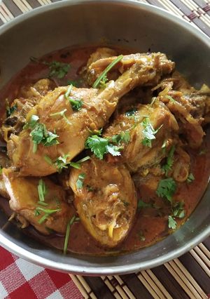 A picture of Kadai Chicken.