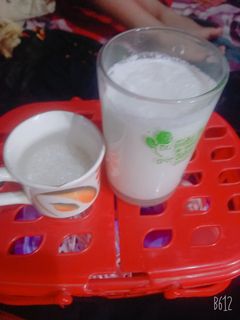 मीठी लस्सी (Mithi lassi recipe in Hindi) रेसिपी मुख्य फोटो