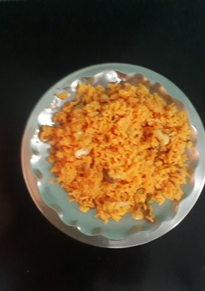 बसंती मीठे चावल (basanti meethe chawal recipe in Hindi) रेसिपी मुख्य फोटो
