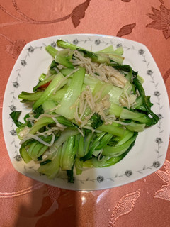 青江菜炒金針菇 的食譜成品照片