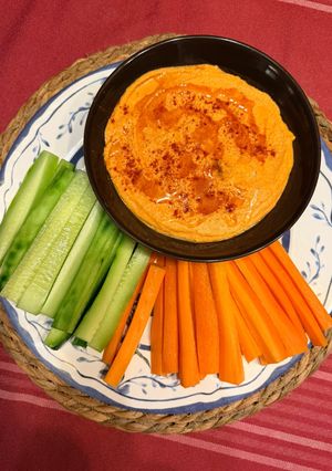 Una foto de Hummus de pimiento de piquillo