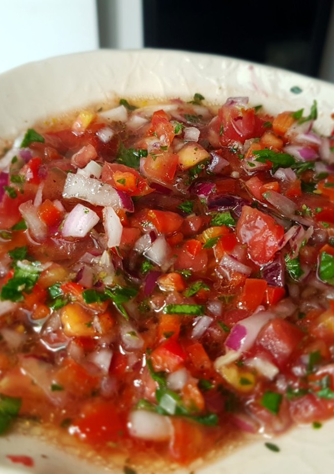 Una foto de Salsa criolla express