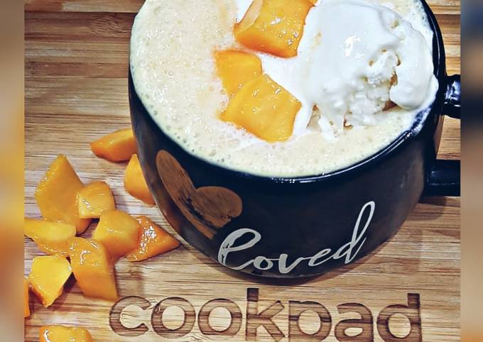 Step-by-Step Guide to Make Thomas Keller Mango milkshake with ice cream