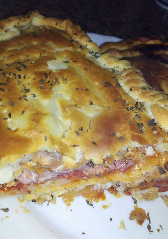 Una foto de Calzone de hojaldre