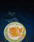 Hột gà ốp la ăn bánh mì