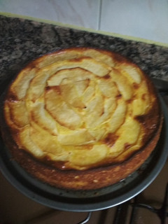 Una foto de Tarta de manzana, naranja y zanahoria