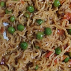 A picture of Veg chowmein.