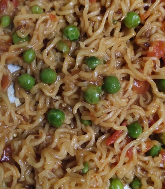 A picture of Veg chowmein.