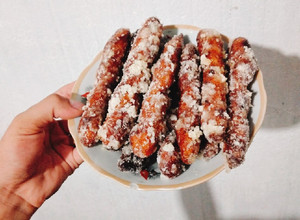 Hình của món Bánh quẩy.