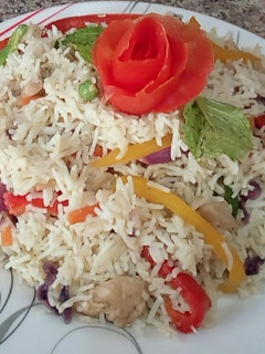 A picture of Chinese Chicken fried Rice.