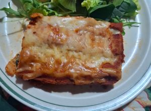 Una foto de Canelones vegetarianos