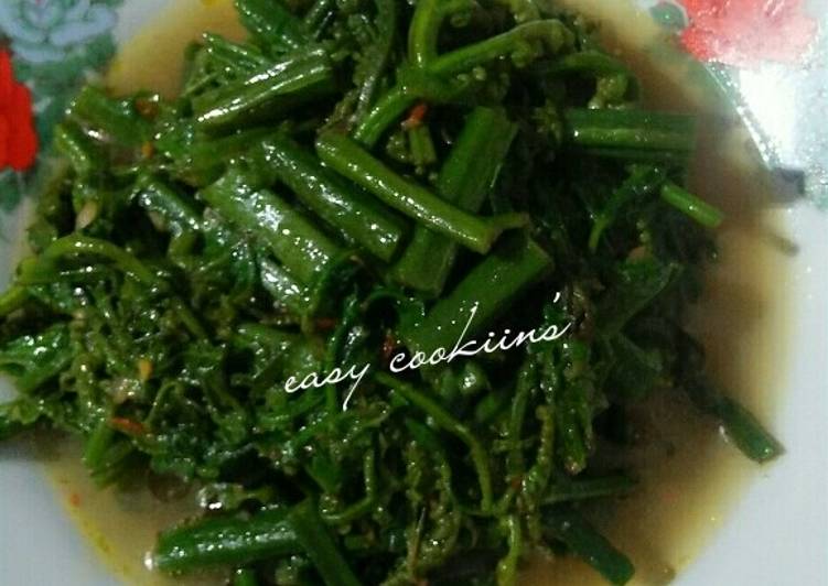 Resep Tumis sayur pakis Anti Gagal