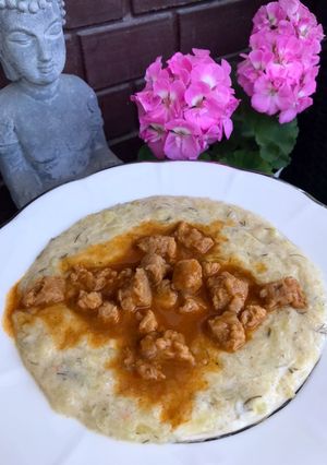 Nyári kapros tökfőzelék szójapörkölttel 🍵 recept fotója
