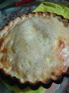 Una foto de Tarta de pollo con masa casera