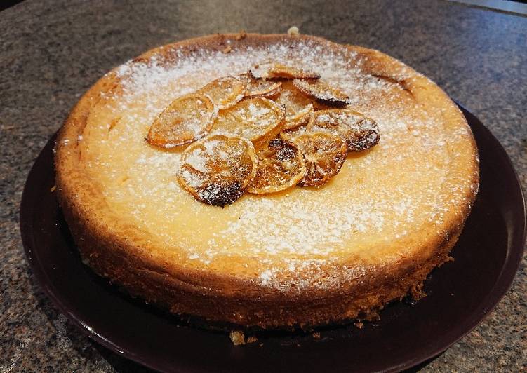 How to Prepare Homemade Baked Lemon Cheesecake