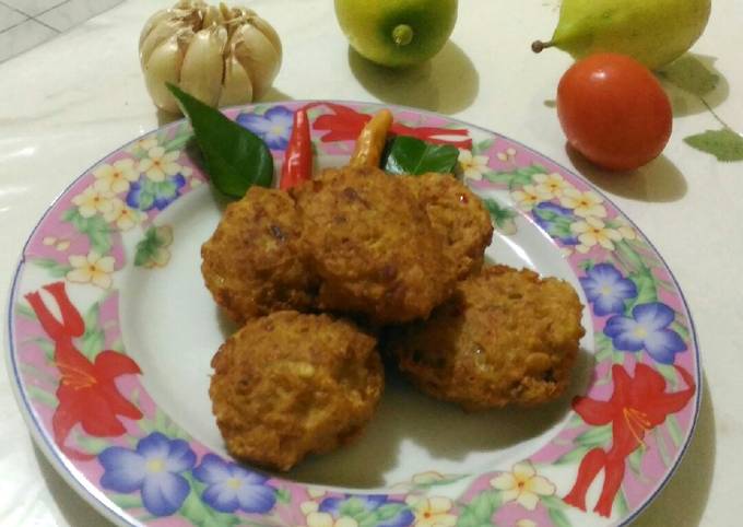 Cara bikin Perkedel Tempe / Mendol Tempe khas Malang Cara bikin Perkedel Tempe / Mendol Tempe khas Malang
