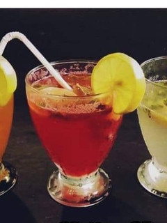 3 மொஜிட்டோ மோக்டெயல் (3 mojito mocktail Recipe in Tamil) செய்முறை முக்கிய புகைப்படம்