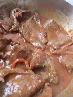 Una foto de Bistec de res en salsa