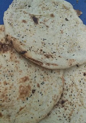 صورة لوصفة خبز بالسمسم وحبة البركة