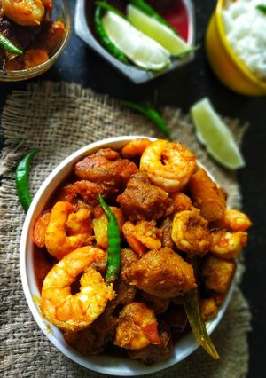 A picture of Kumro-Chingri'aur Dalna(Pumpkin and Prawn Curry).
