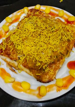 A picture of Masala Toast.