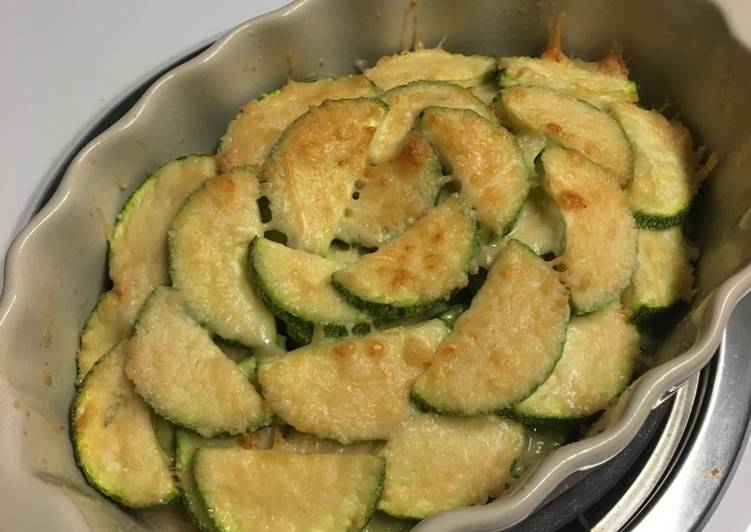 Steps to Prepare Quick Au Gratin Zucch