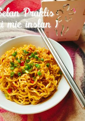 Foto resep Mie Setan Praktis (Pakai mi instan)
