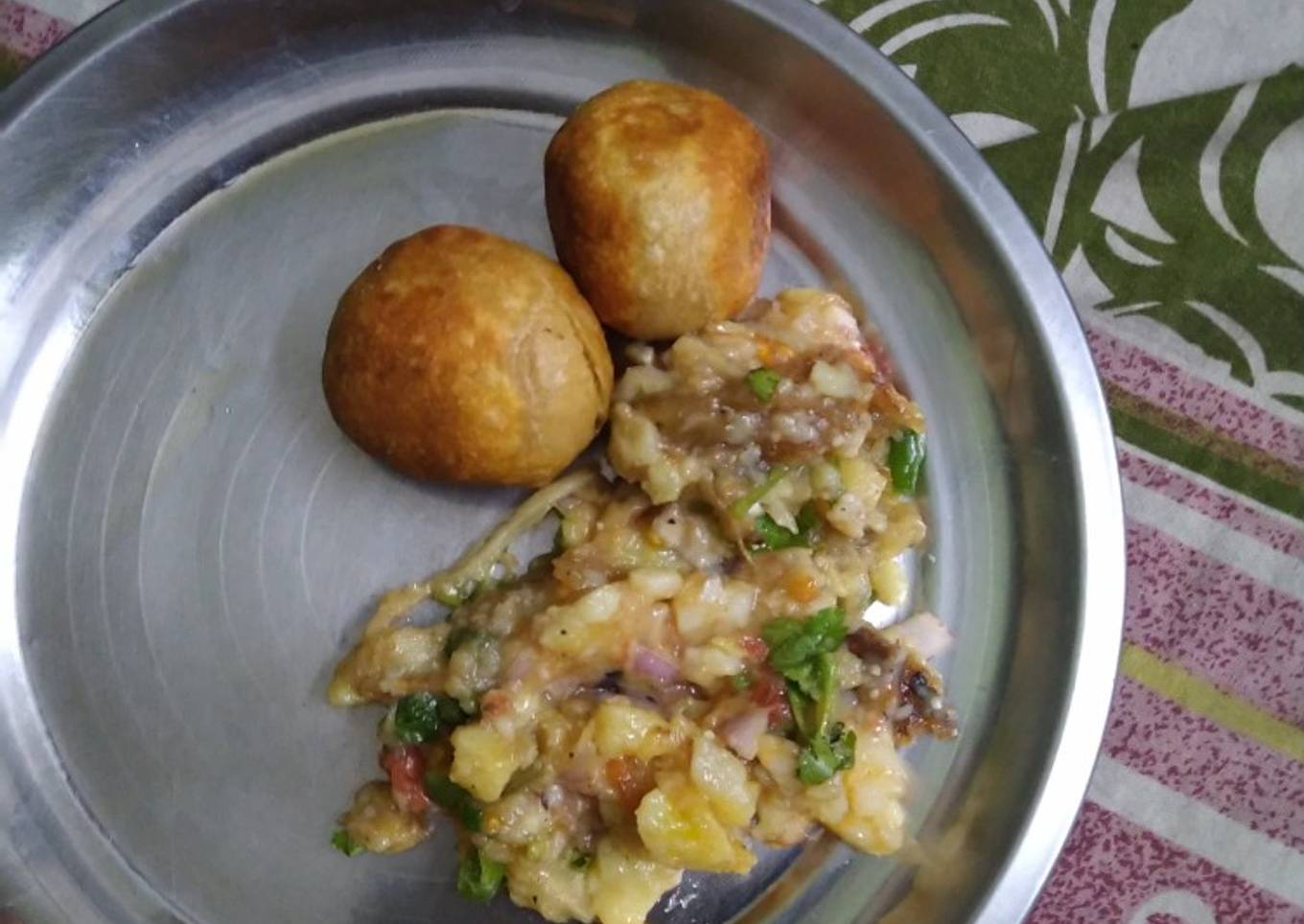 Liiti chokha bihari dish
