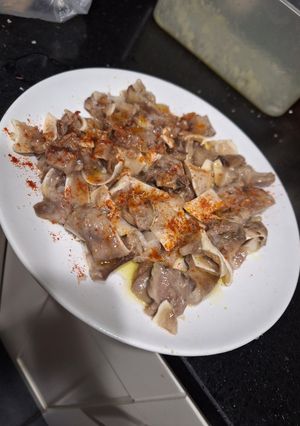 Una foto de Oreja de cerdo 'a feira' (a la gallega)