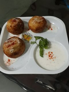 फराली पेटिस (Farali Patties recipe in Hindi) रेसिपी मुख्य फोटो