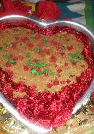 A picture of Left over biscuit cake.