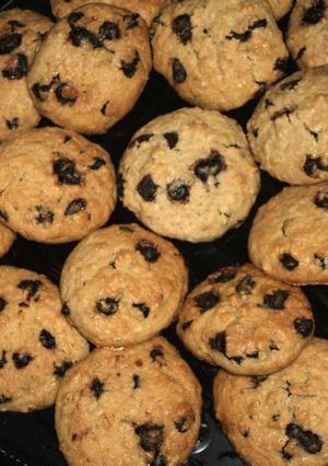 A picture of Oatmeal Choco chip Cookie.