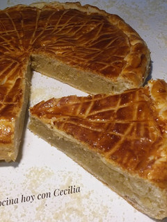 Una foto de Galette de Rois