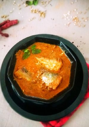 A picture of Goan Mackerel Curry / Bangda Uddamethi.