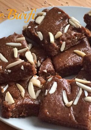 A picture of Sesame Burfi.