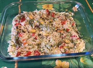 Une photo de Salade de riz aux moules,tomates et courgette