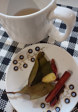 A picture of Bay Leaf Tea.