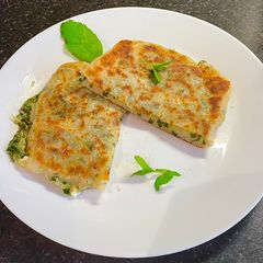 Gozleme: (Turkish flatbread sandwich) A picture of Gozleme: (Turkish flatbread sandwich).