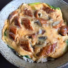 A picture of ‘Kabayaki’ Eel & Egg Rice Bowl.