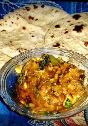रोगनी रोटी(rogni roti recipe in hindi) रेसिपी मुख्य फोटो