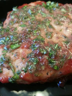 A picture of Cranberry-Basil Pork Chops.