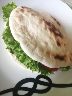 Una foto de Kebab de pollo