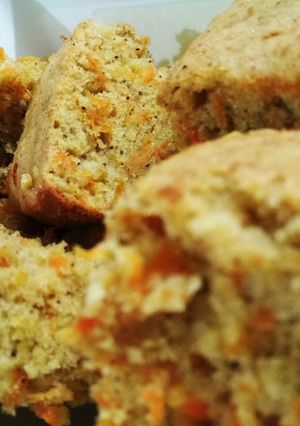 عکسی از دستور کیک هویج 😋🥕