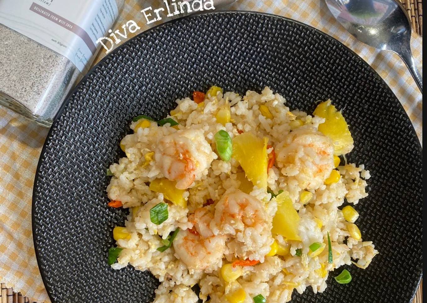 Nasi Goreng Thai (Khao Pad)