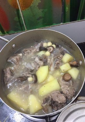 Hình của món Đu đủ hầm xương.