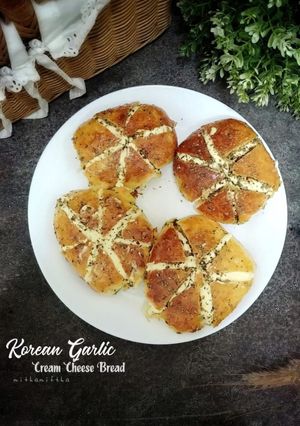 Foto resep Korean Garlic Cream Cheese Bread