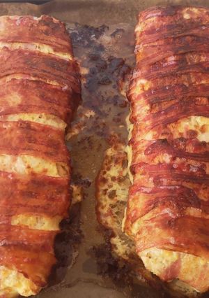 Baconba tekert, sajtos csirkemell. 🥓🍗🧀 recept fotója