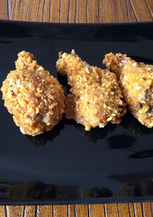 Una foto de Alitas de pollo con kikos